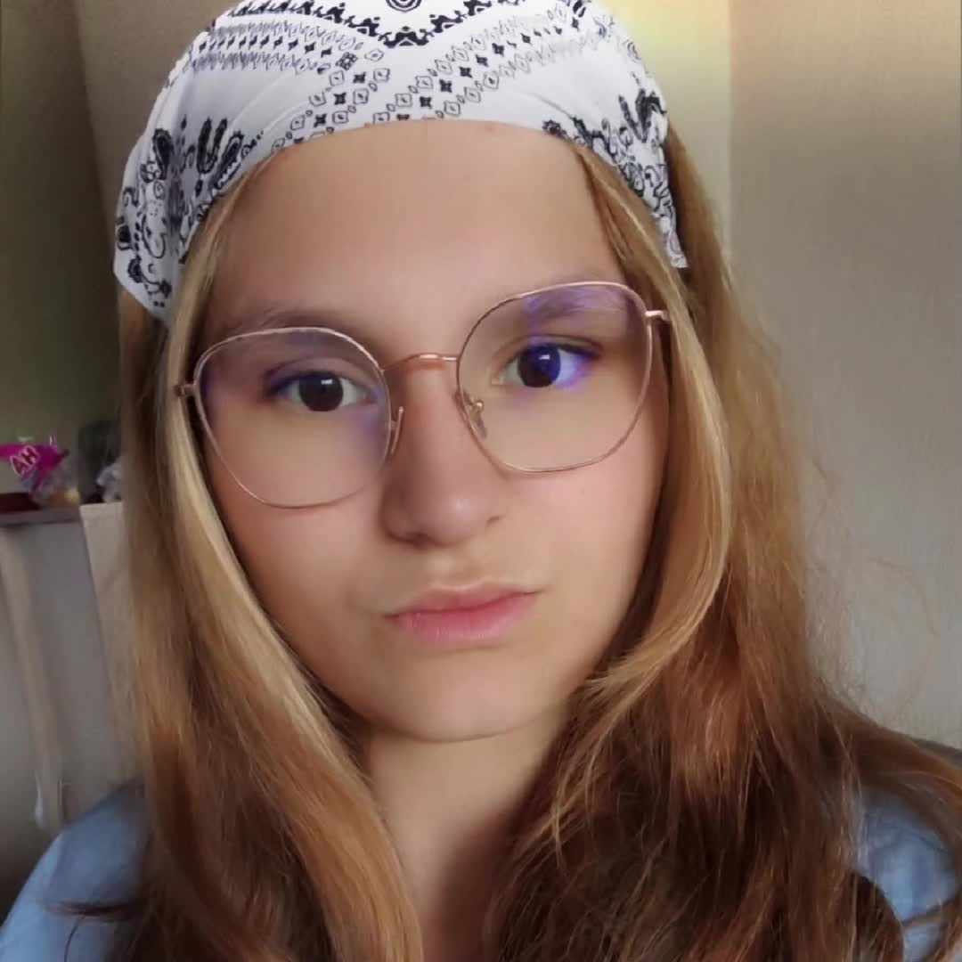 @miss_vivi