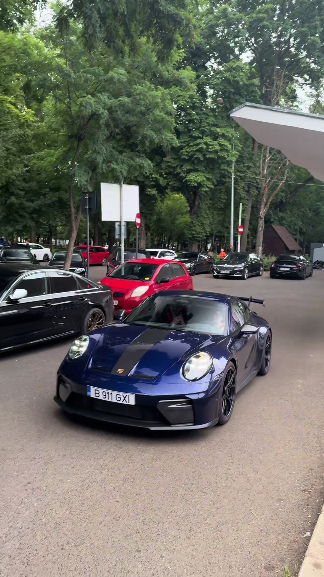 @Porsche lover🏎️💯