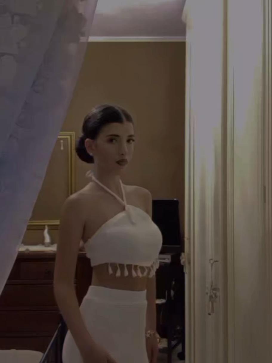 @__Emanuela__