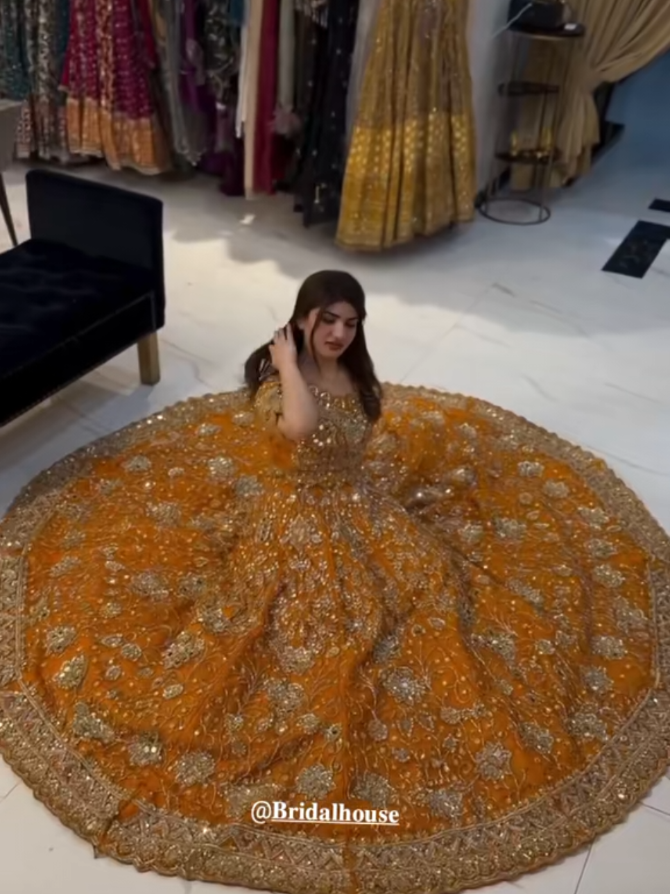 @bridal_house
