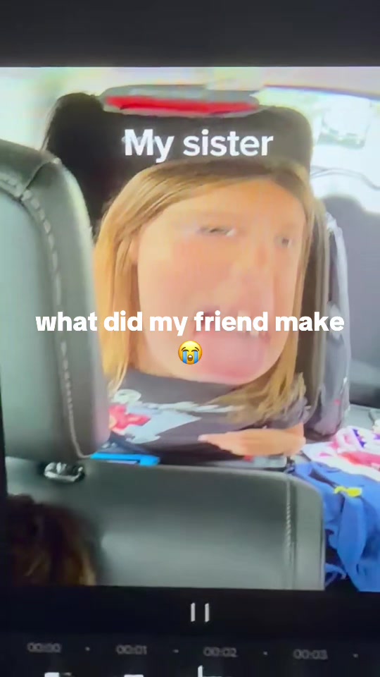 @๐
๐๐๐๐ข๐ซ