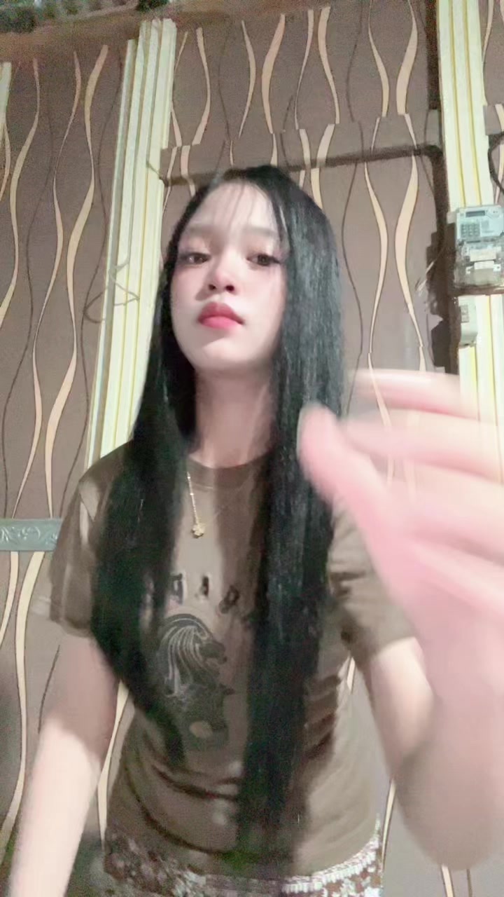 @&sect;V / aqila_vercelly15