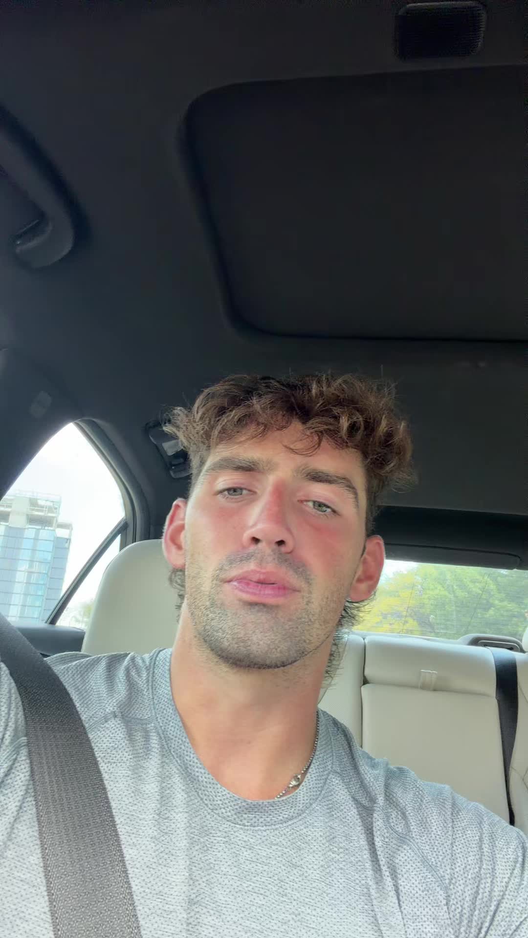 @Starvemax