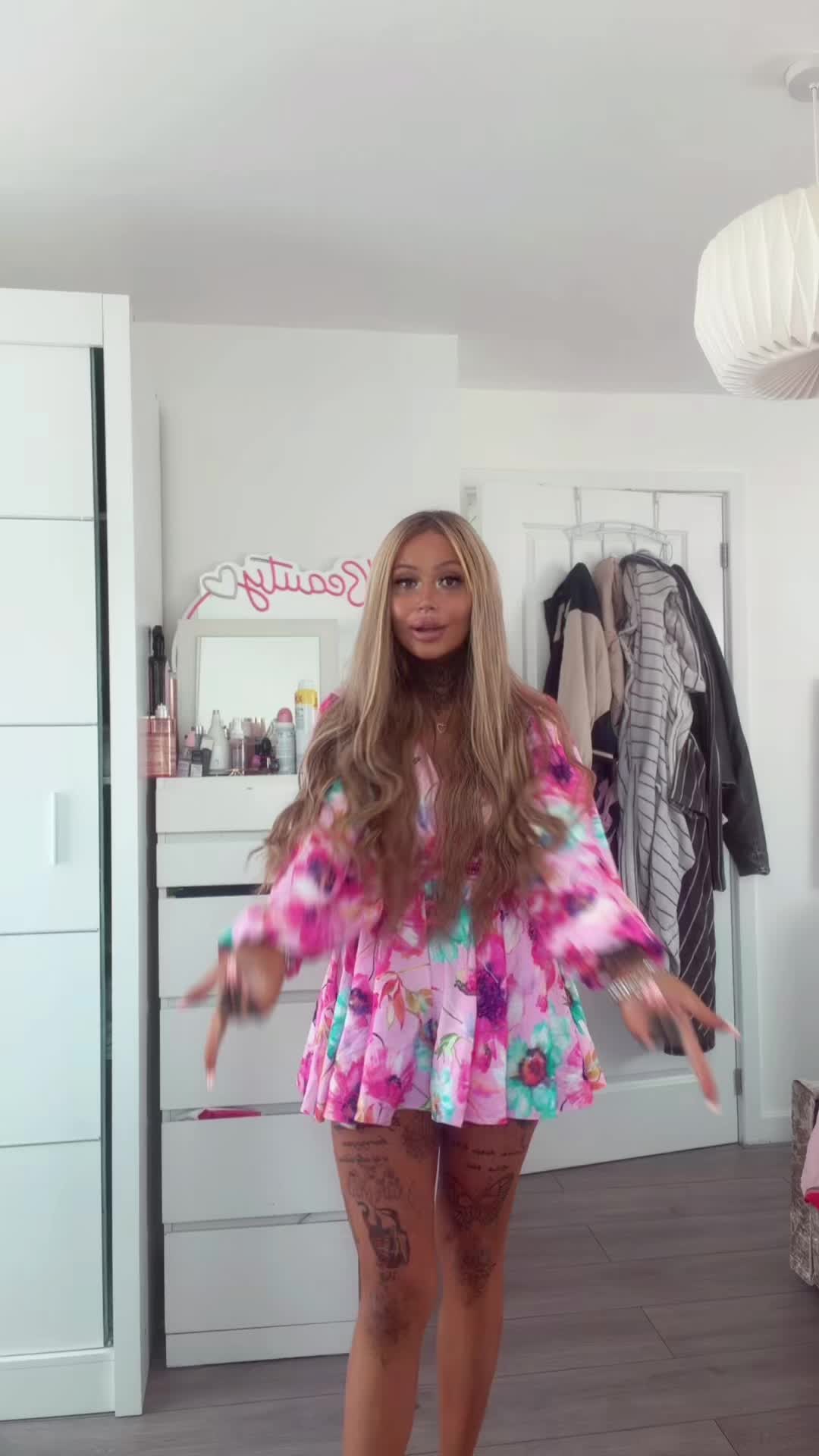 @honeyboneyx
