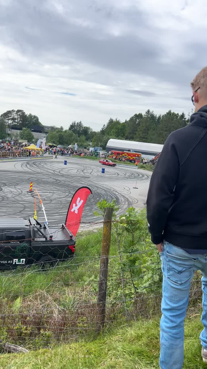 @Even 🇳🇴Svimevik🦋🍬