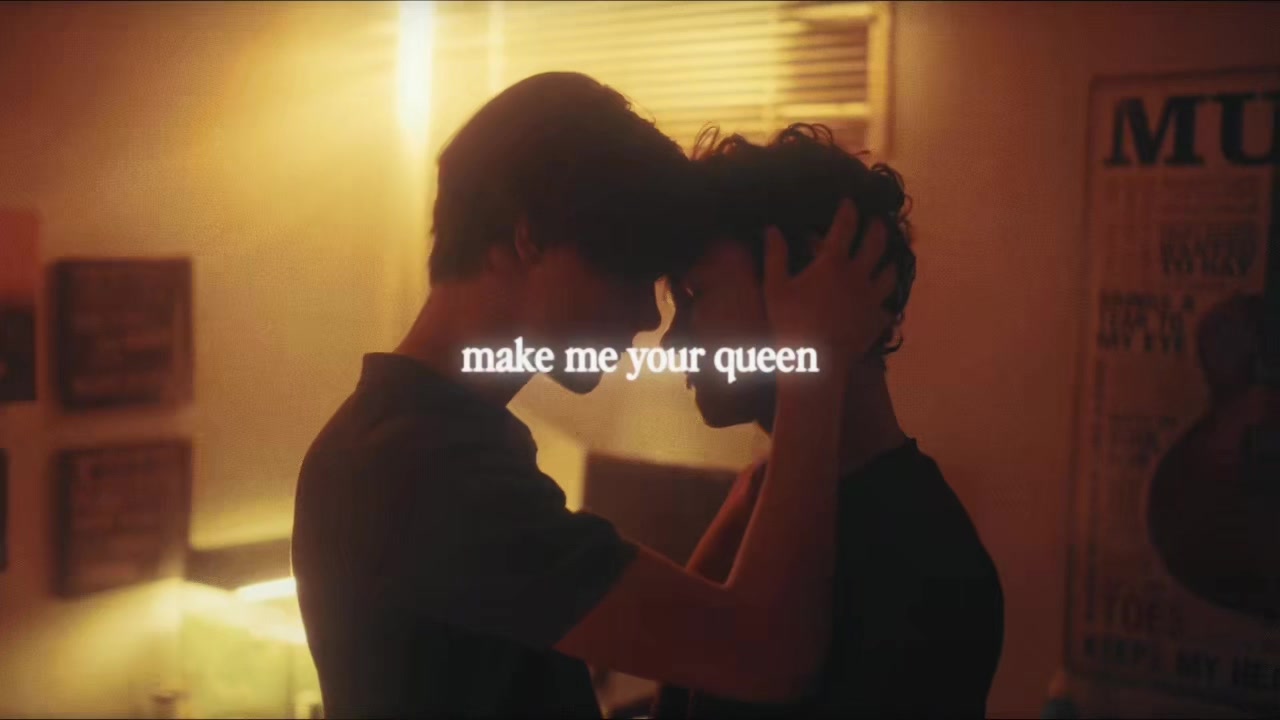 @m4kemeyourqueen