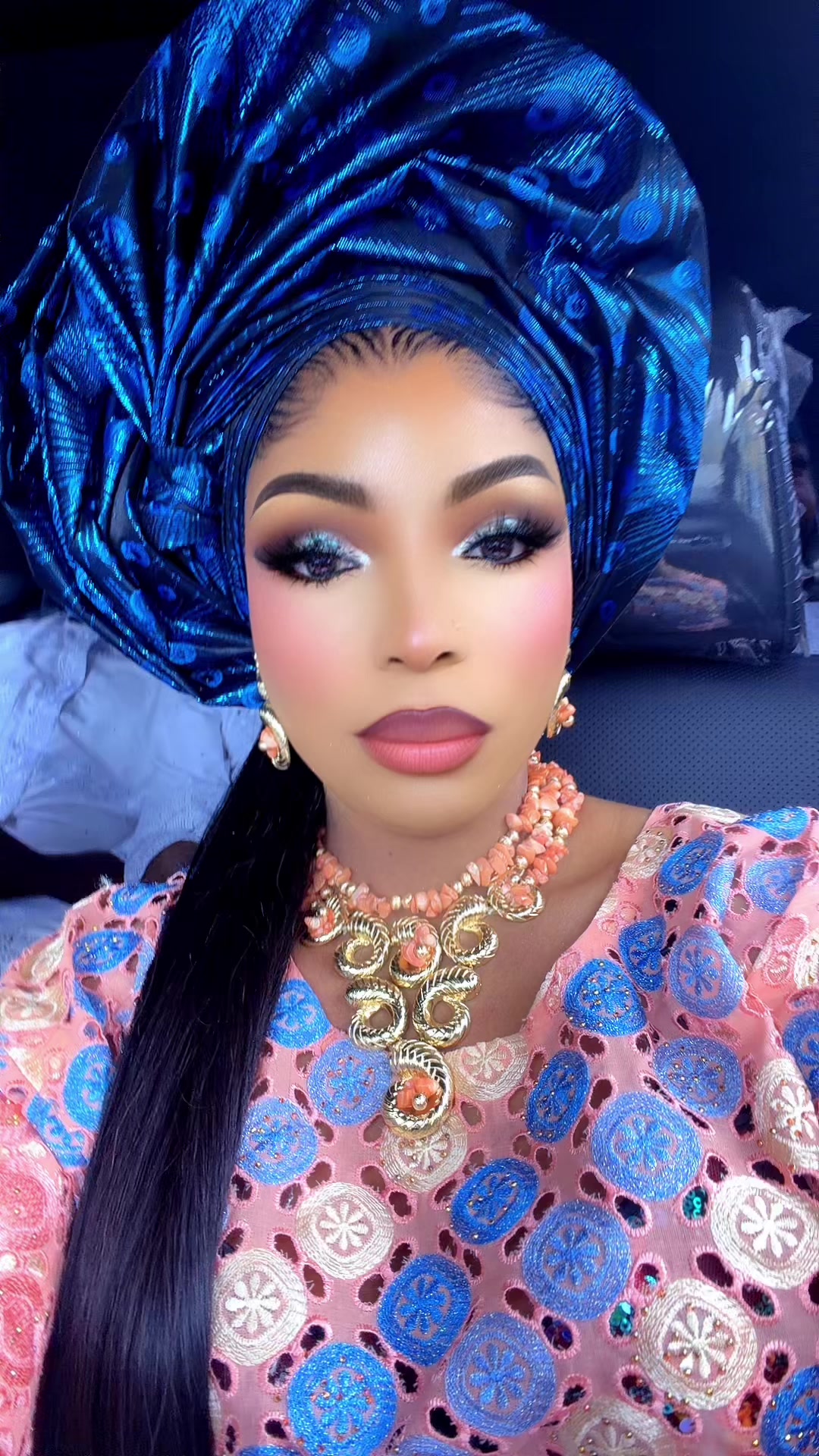 @ayoni_Gold&skincare