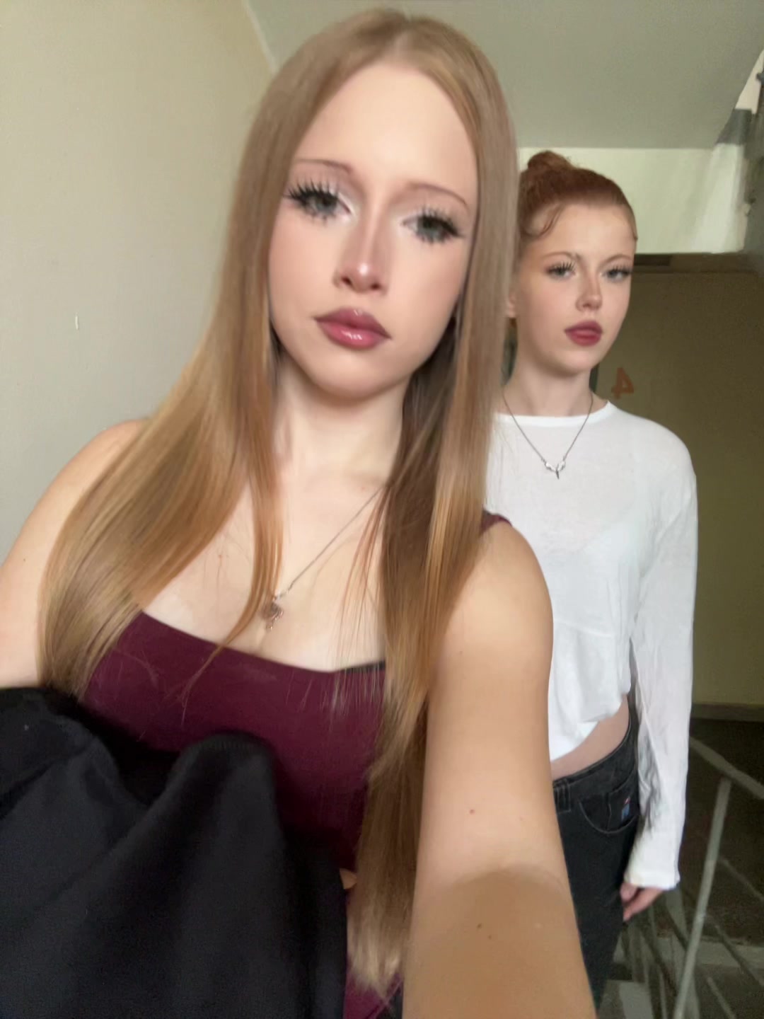 @🖤
