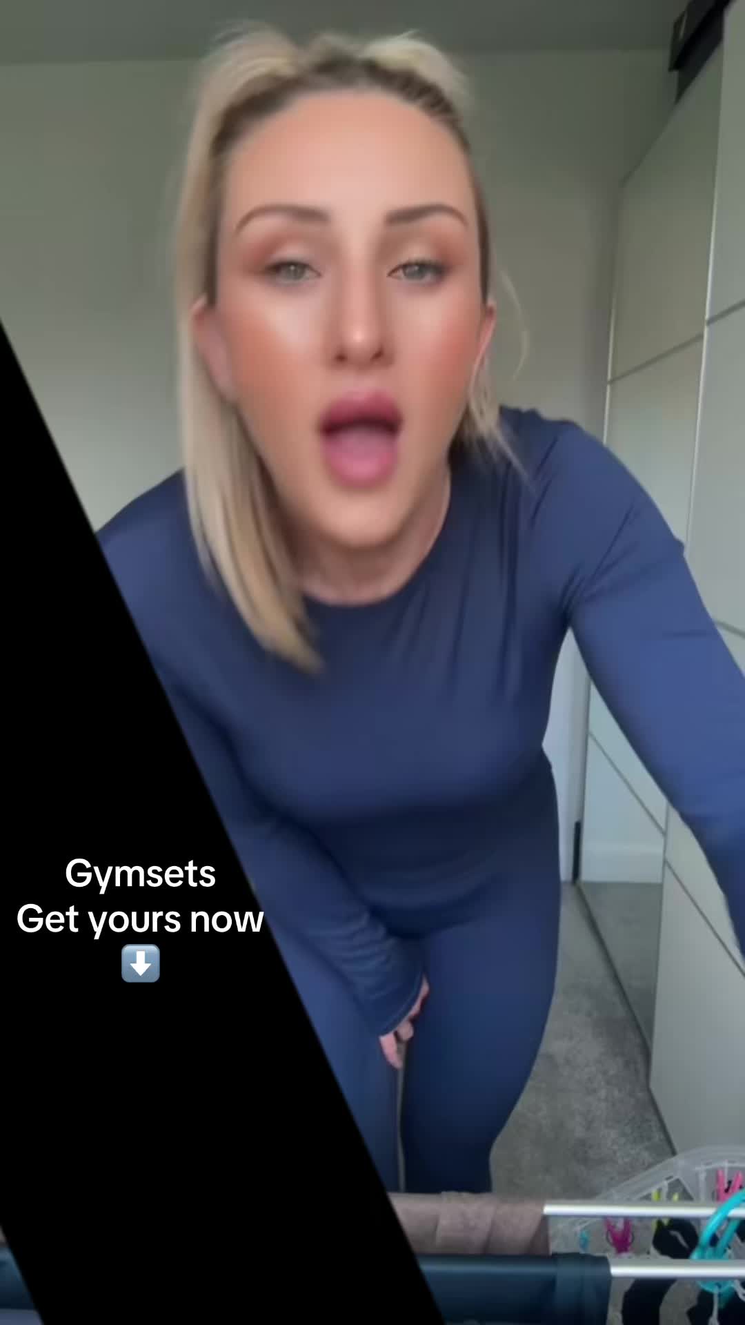 @chezaaa