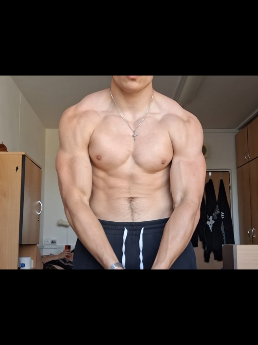 @💪🏻👨🏻&zwj;🦲Bald_Ape✞🇨🇿