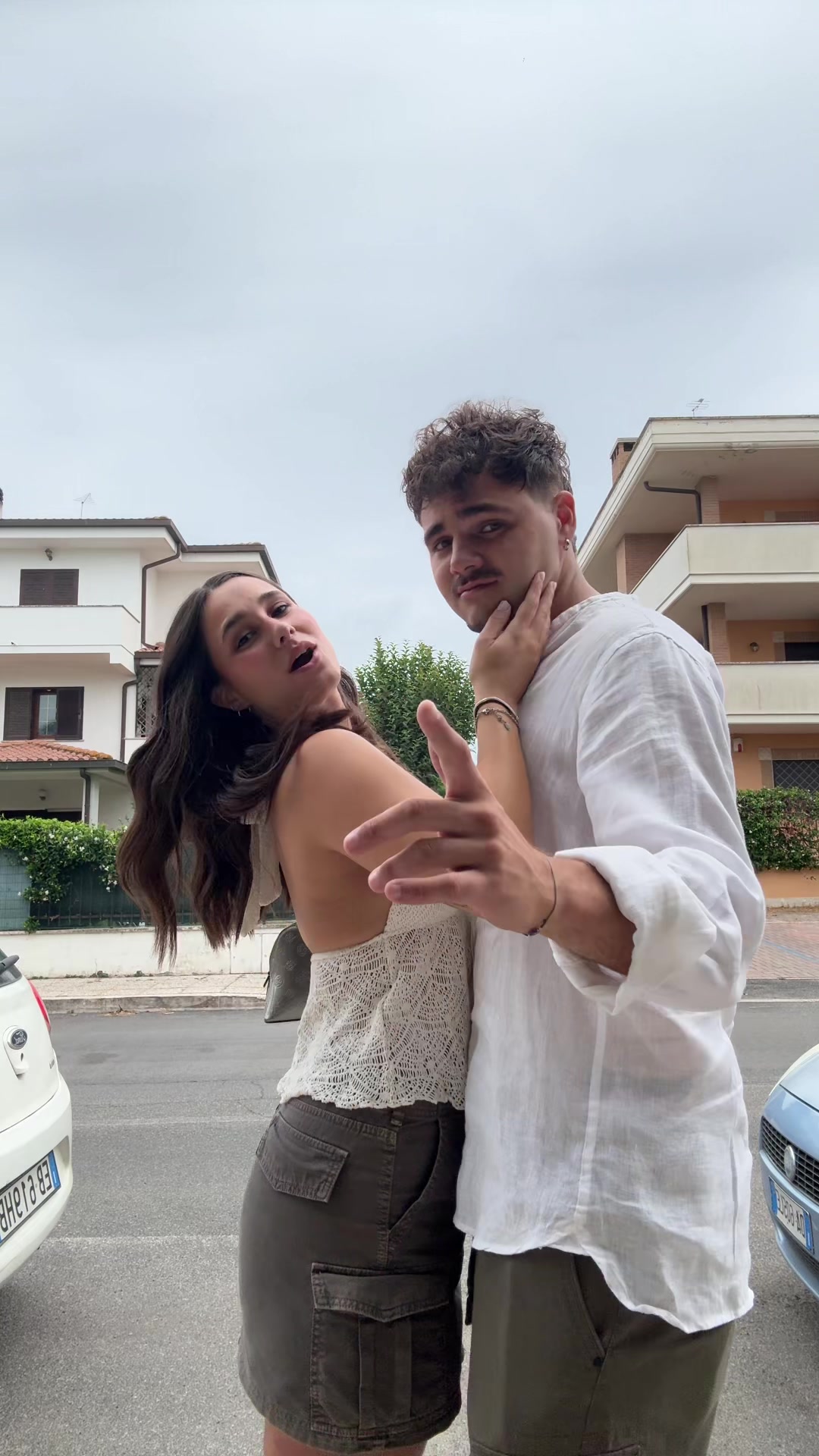 @Elisa
