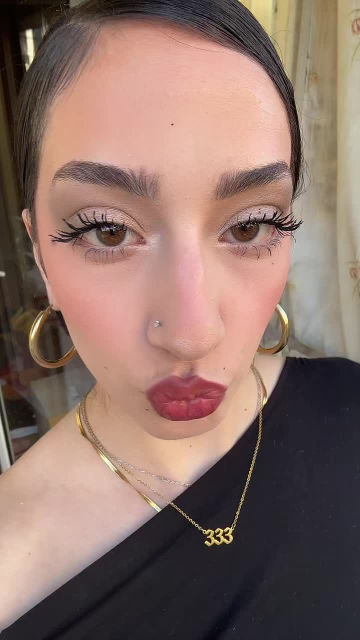 @Rafaella