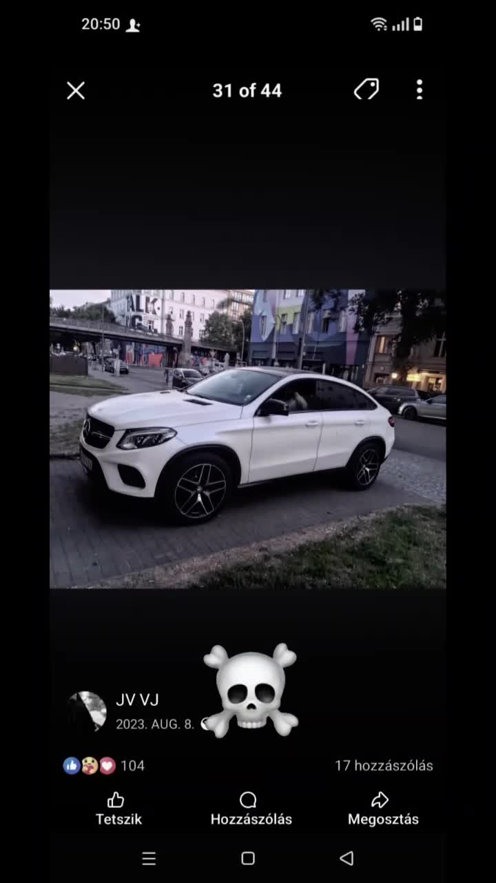 @Viktor J&oacute;n&aacute;s