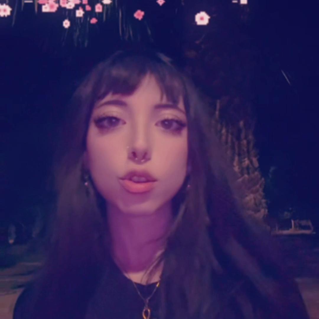 @beaesiriasanca