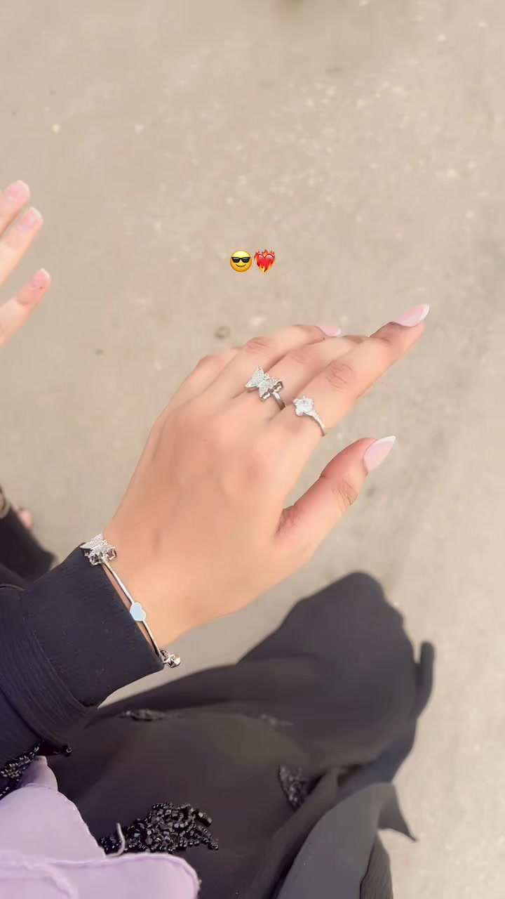 @عائشہ.🤎