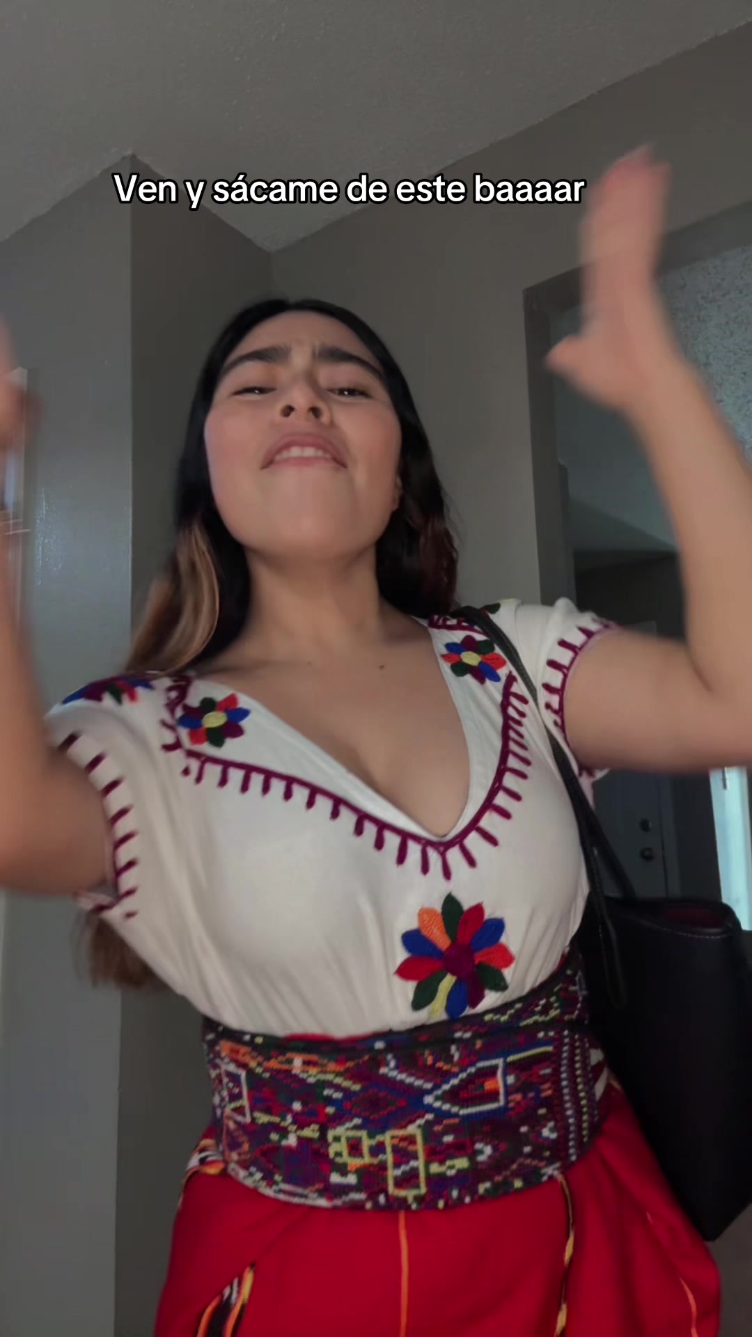 @Nayely García๐๐