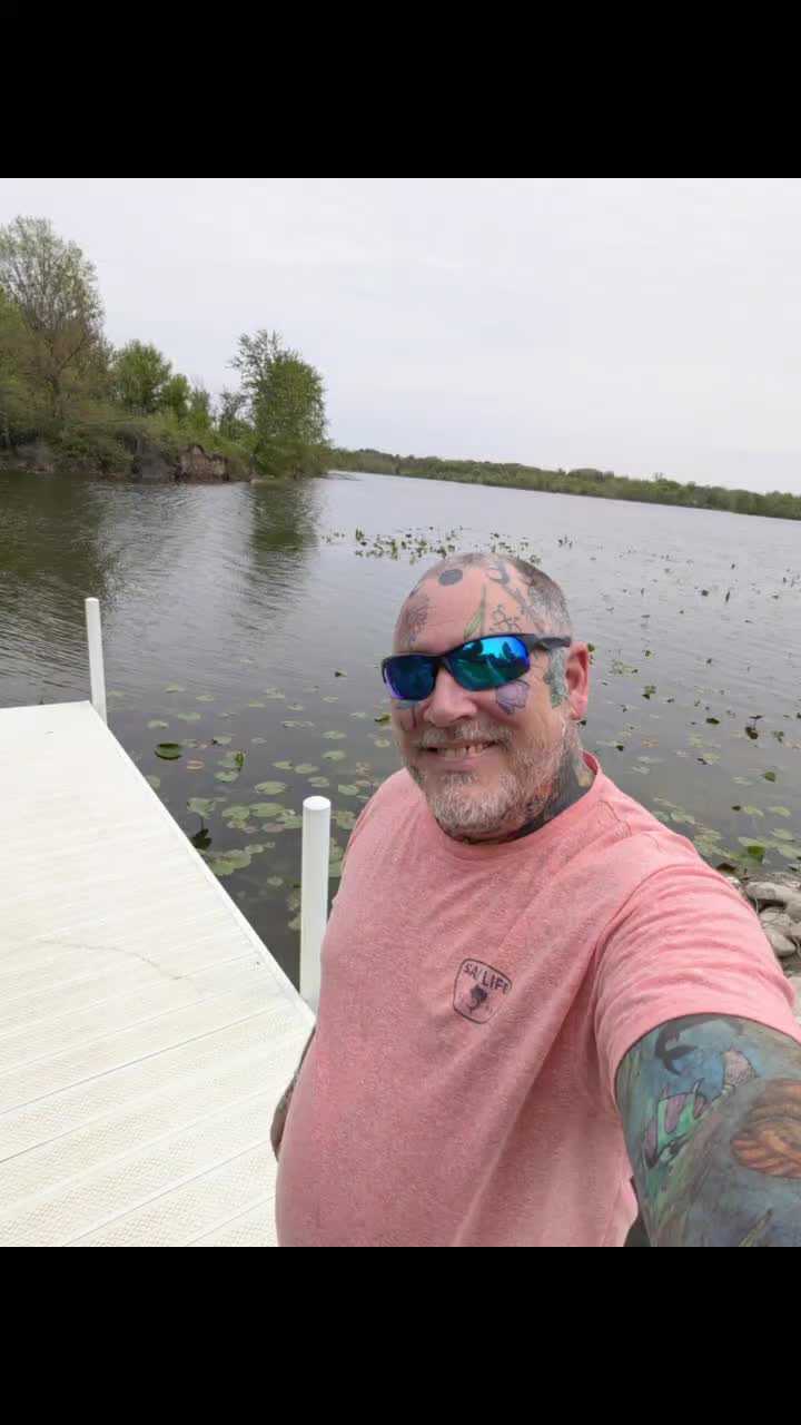 @Tattedhoosierguy