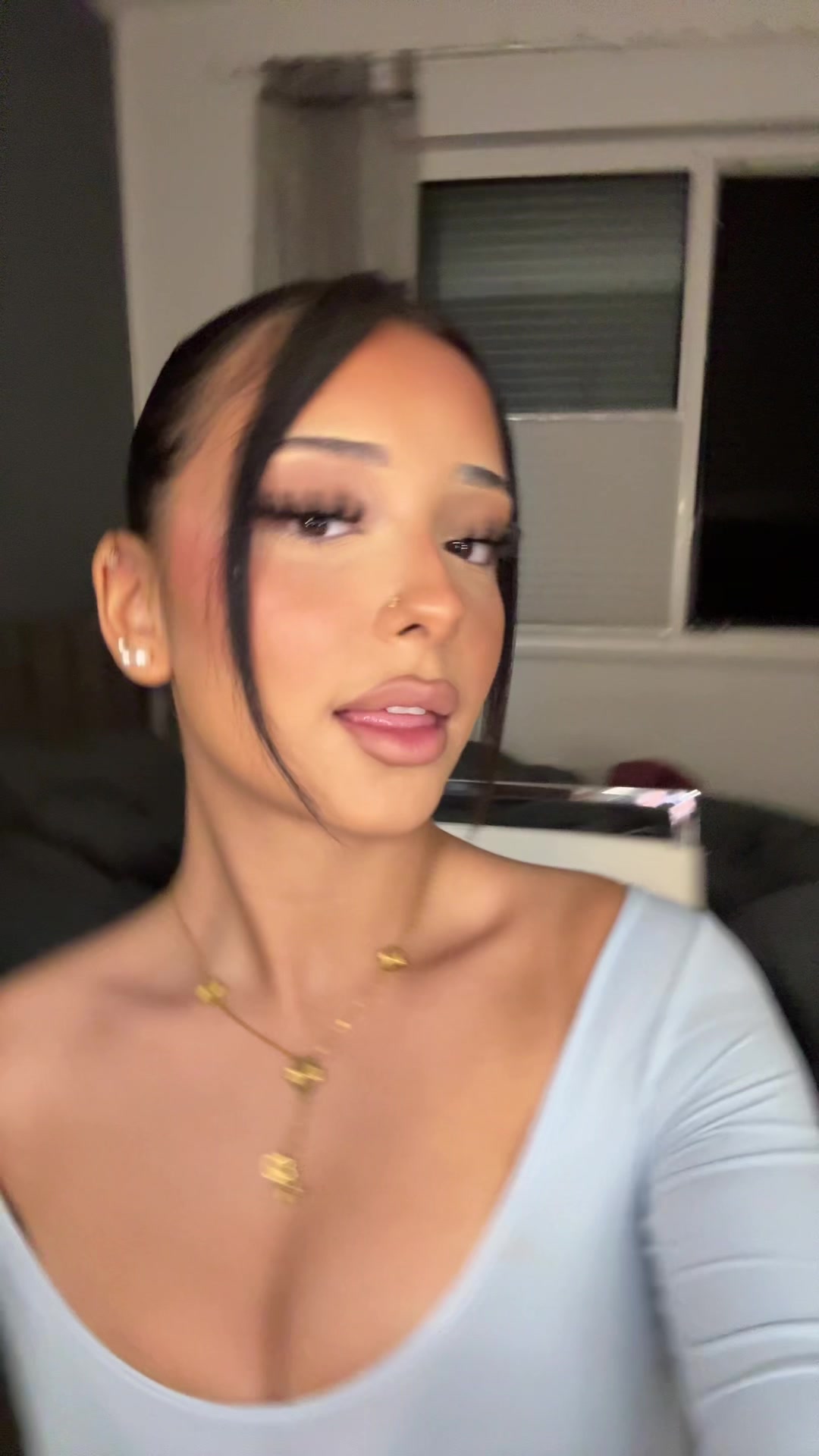 @elissa