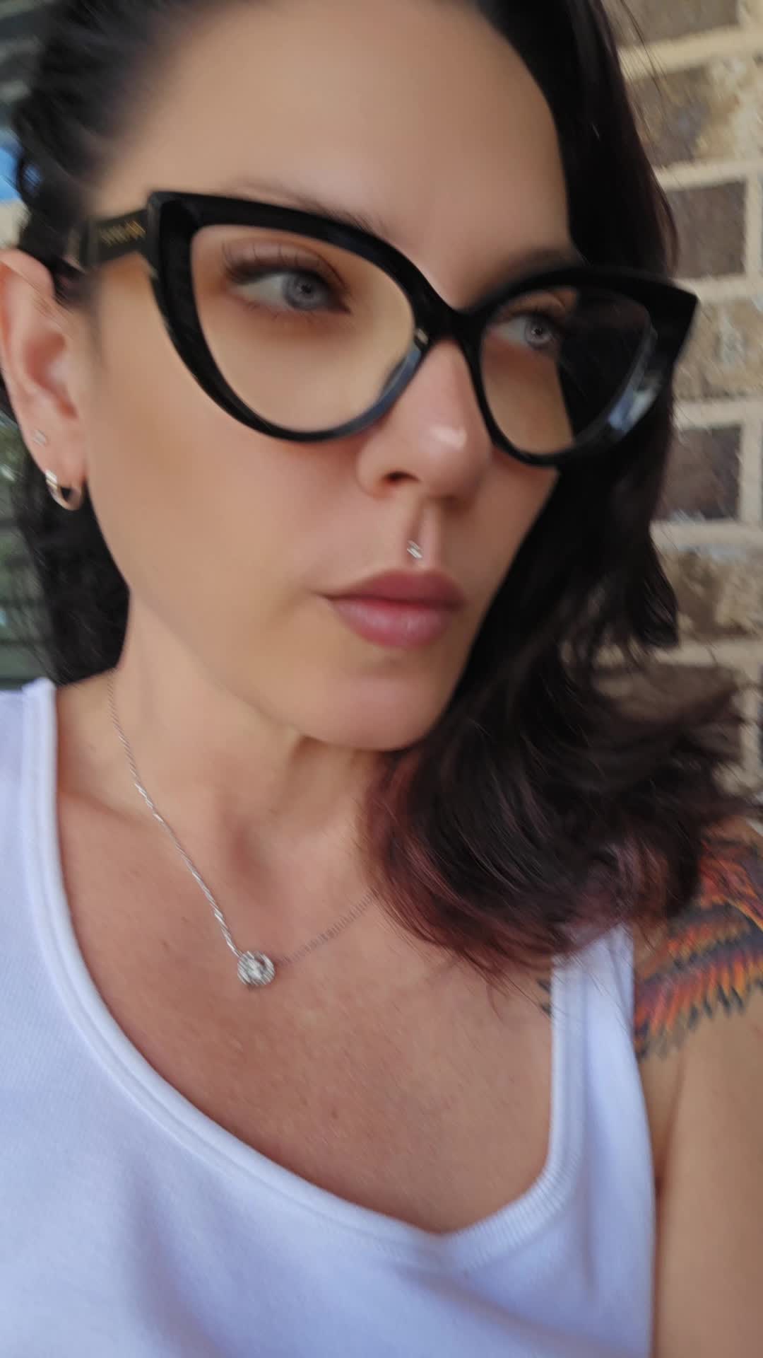 @💙UnapologeticallyFeminist💙