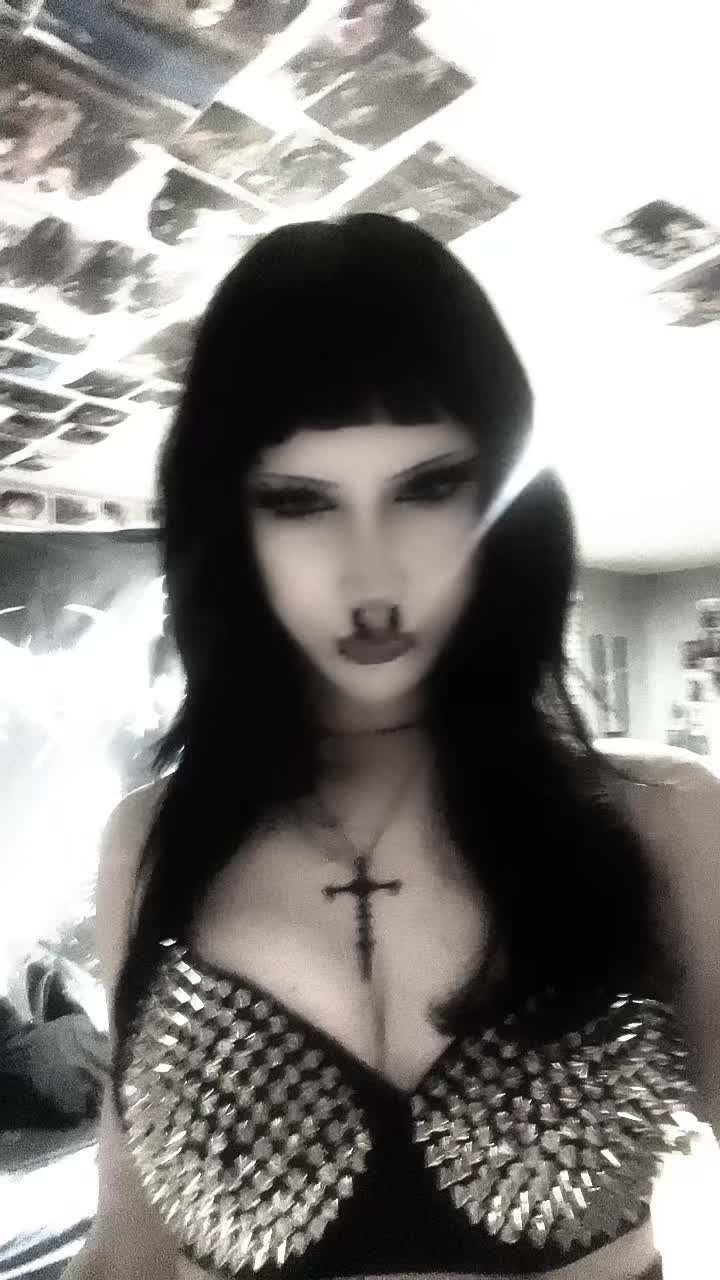 @𝒩💋