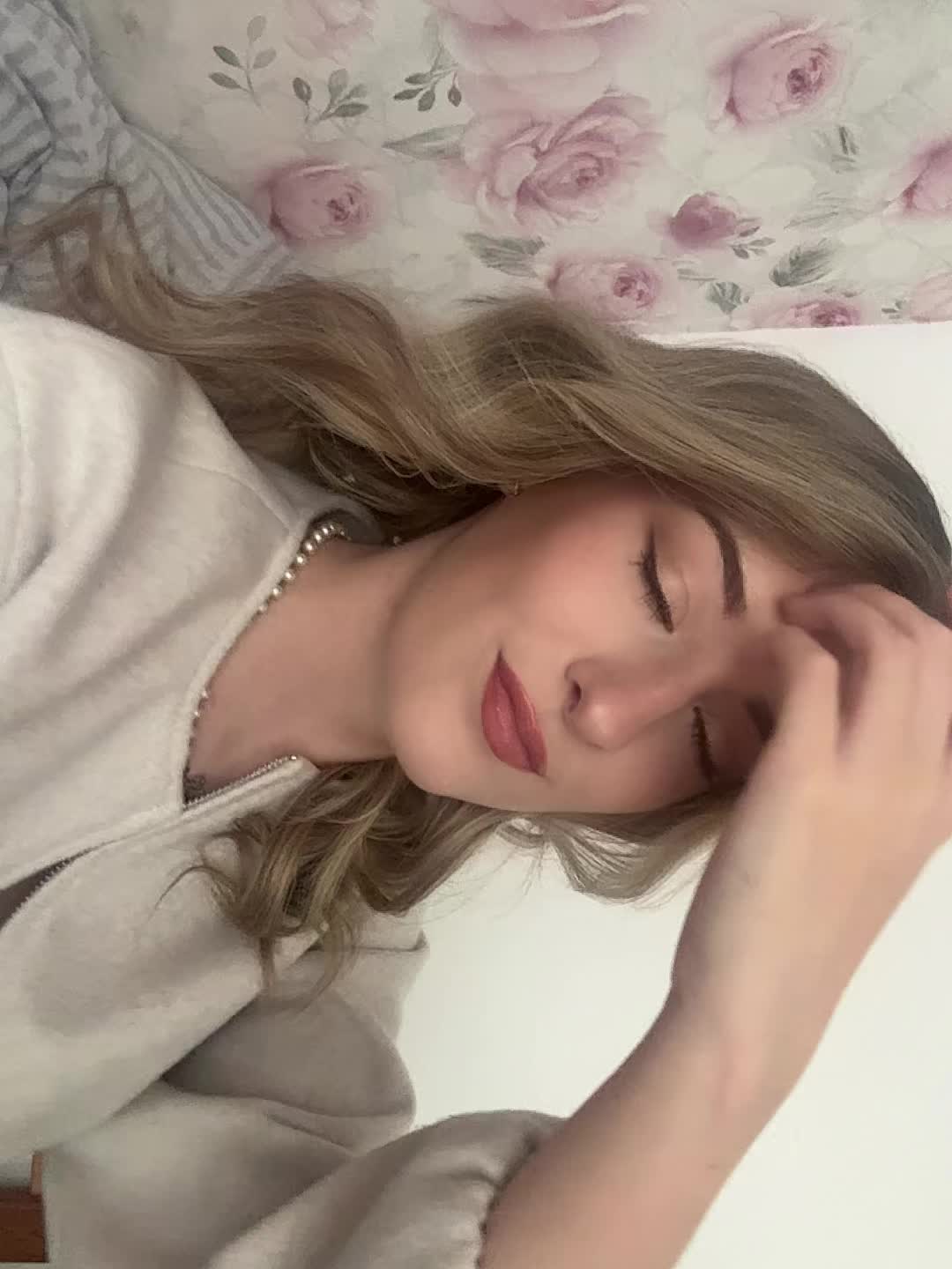 @lucy <3