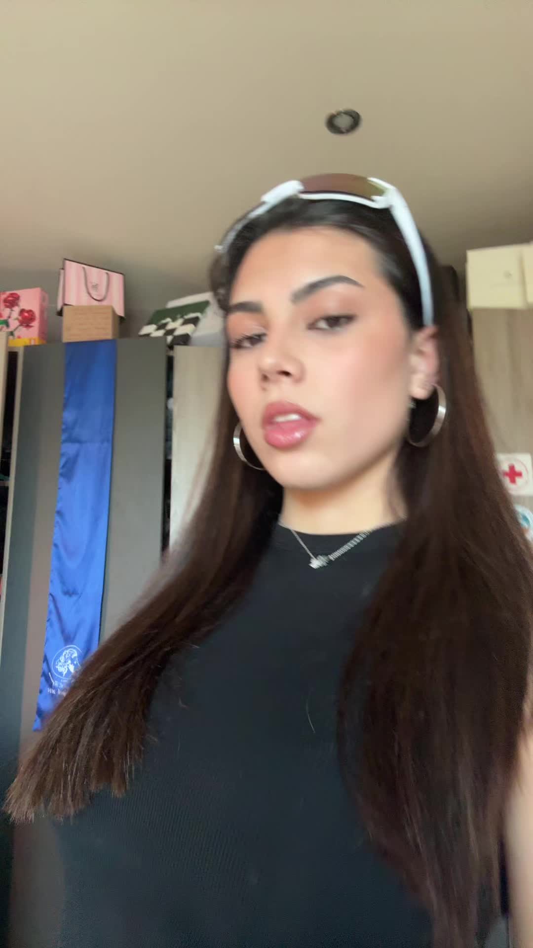 @🥀