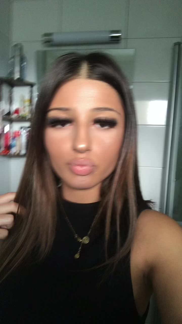@Isabella