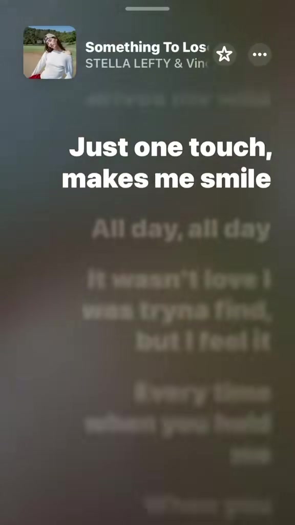 @Emotional Lyrics💔