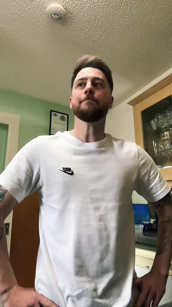 @tylertoosmall