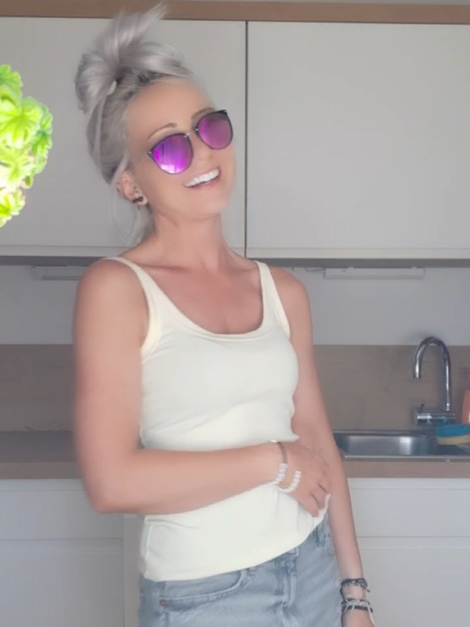@Eva