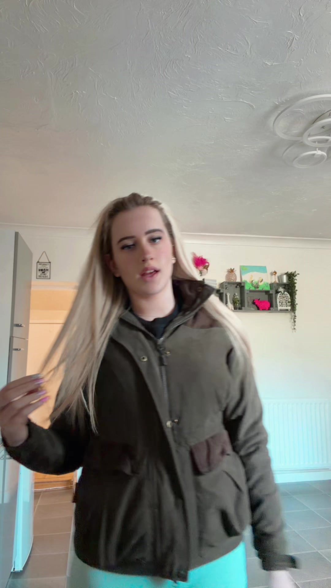 @Lily Fisher
