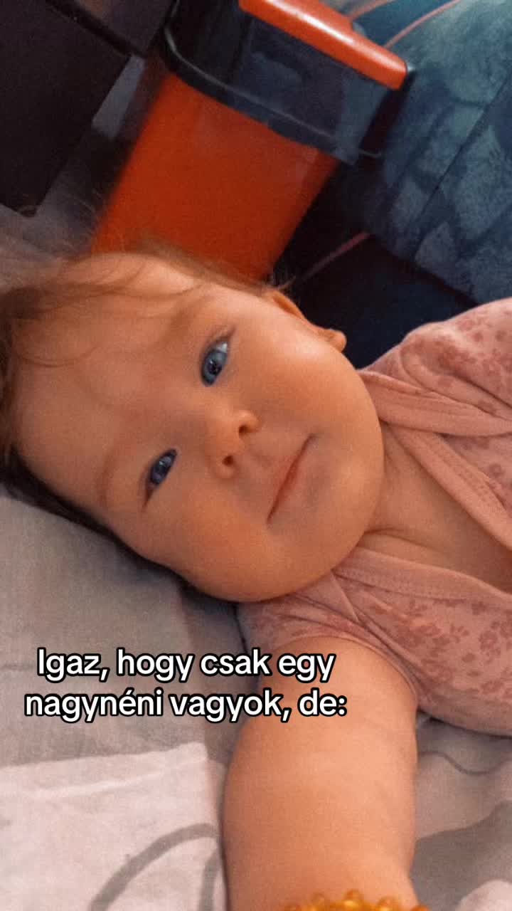 @Bogi Csurgó