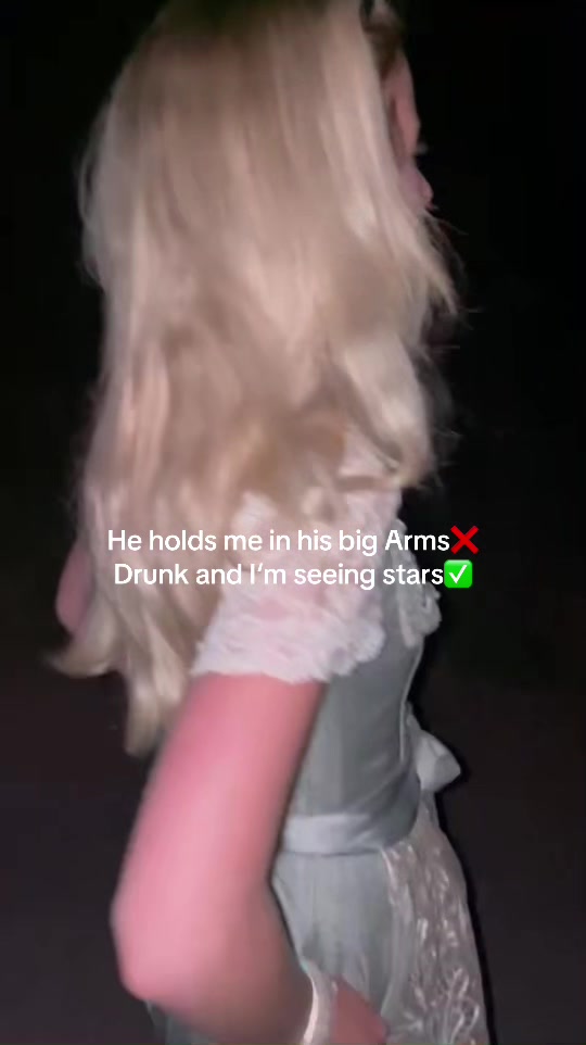 @Blondi