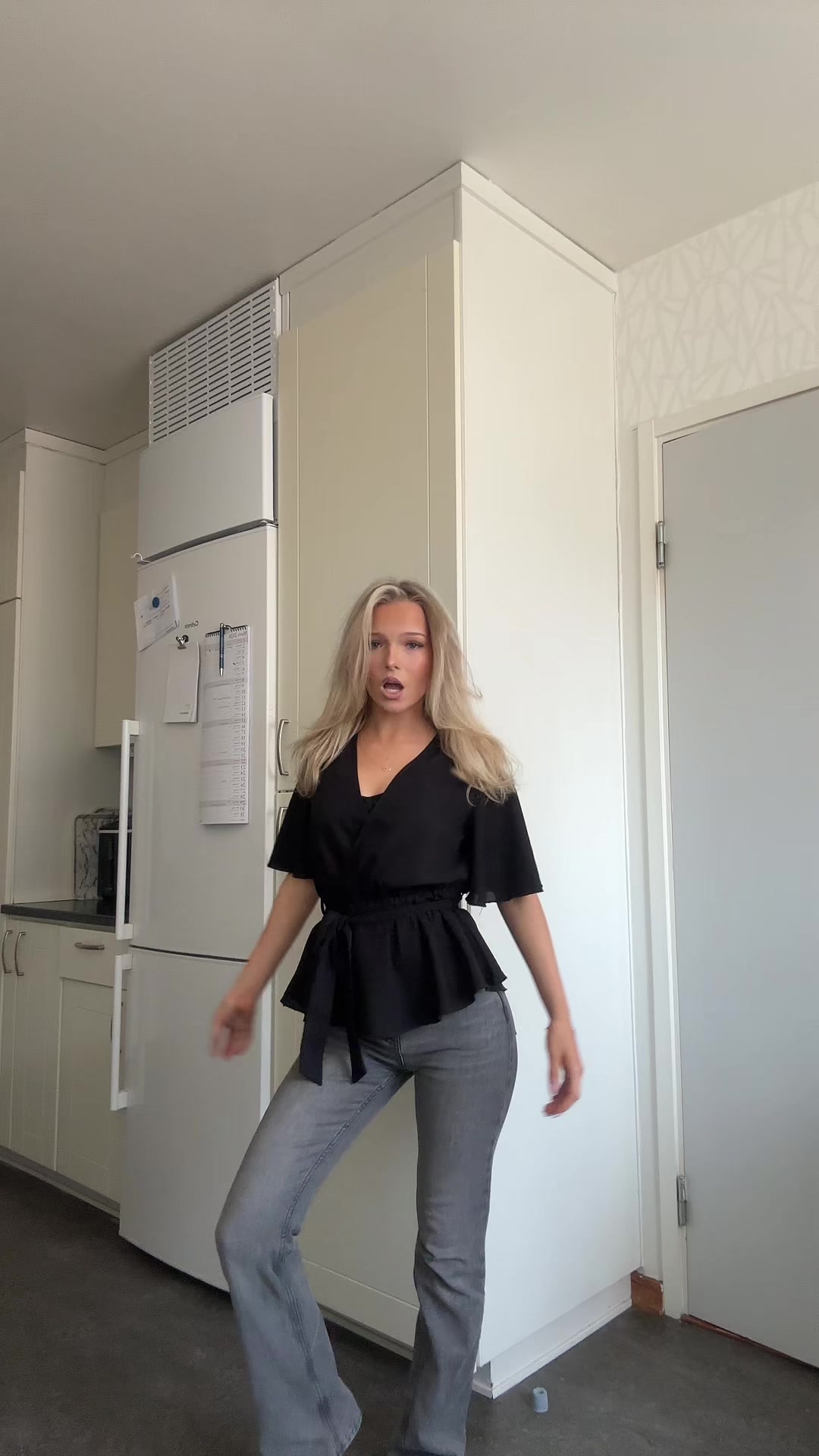 @Elina