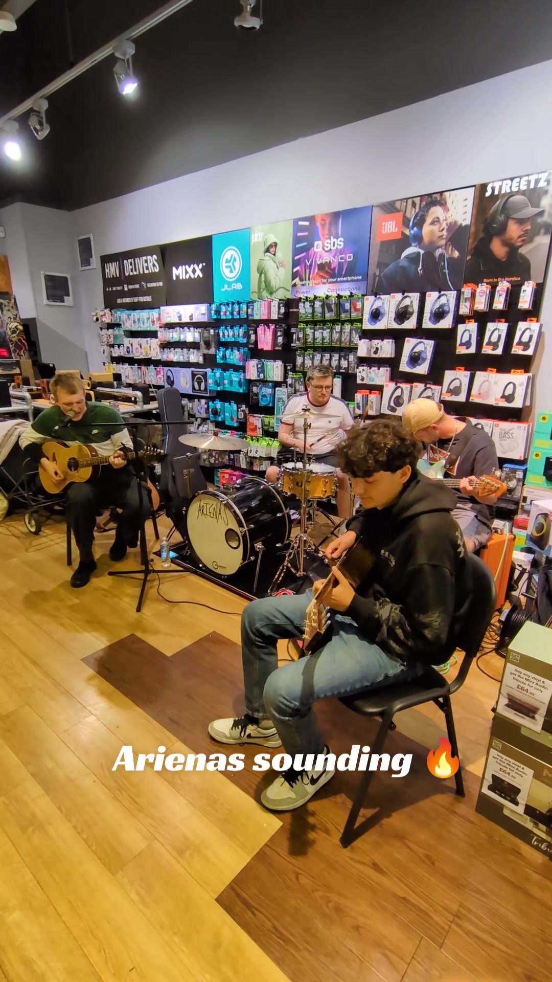 @hmvDunfermline