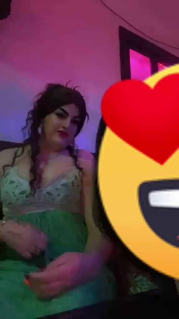 @paula Reina 👑