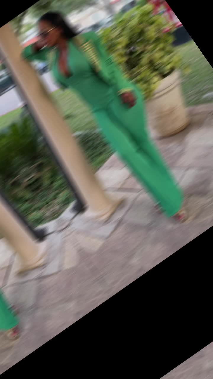 @lolababyn