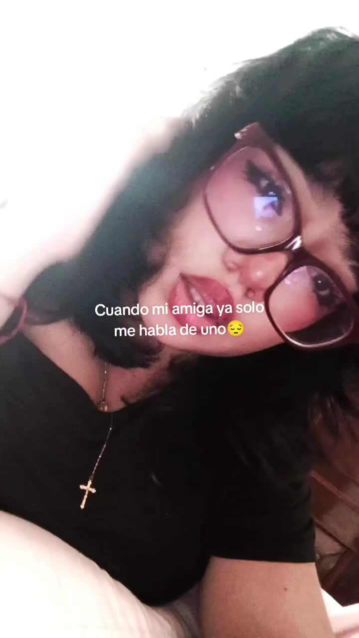 @leonela<3