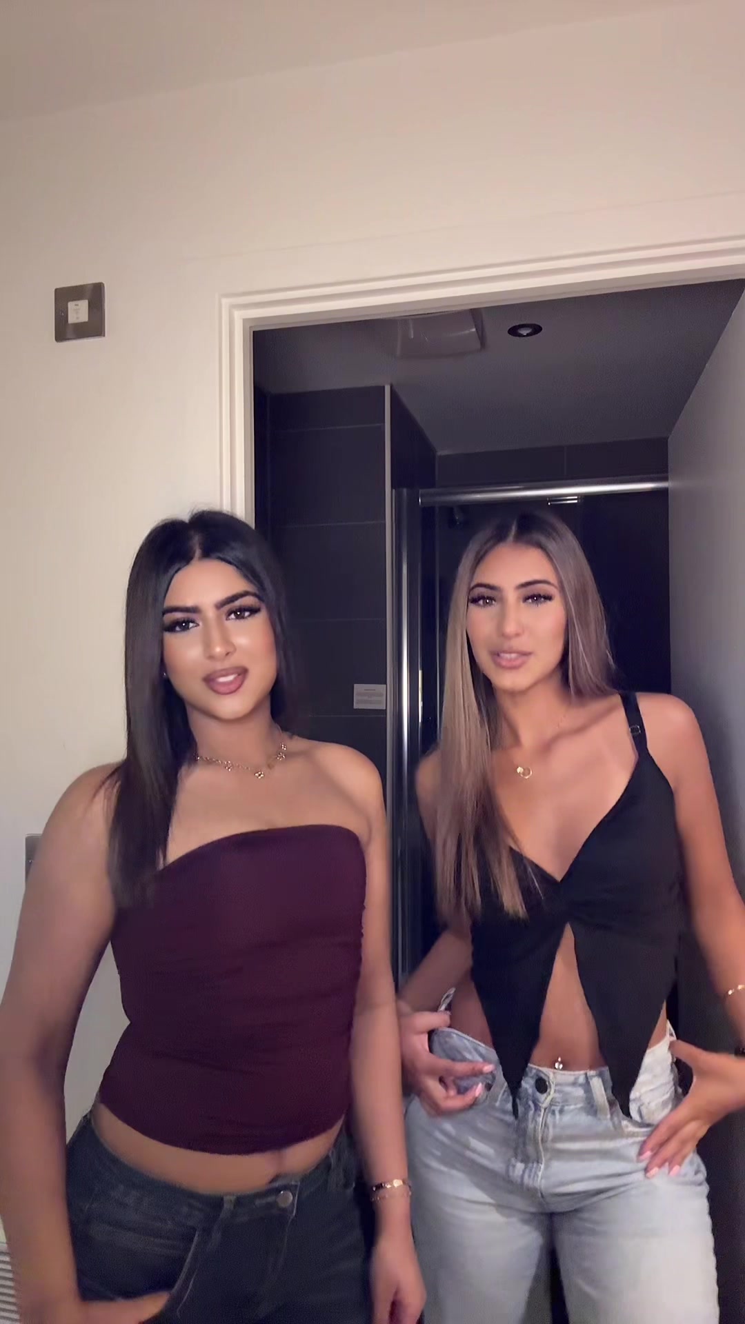 @v