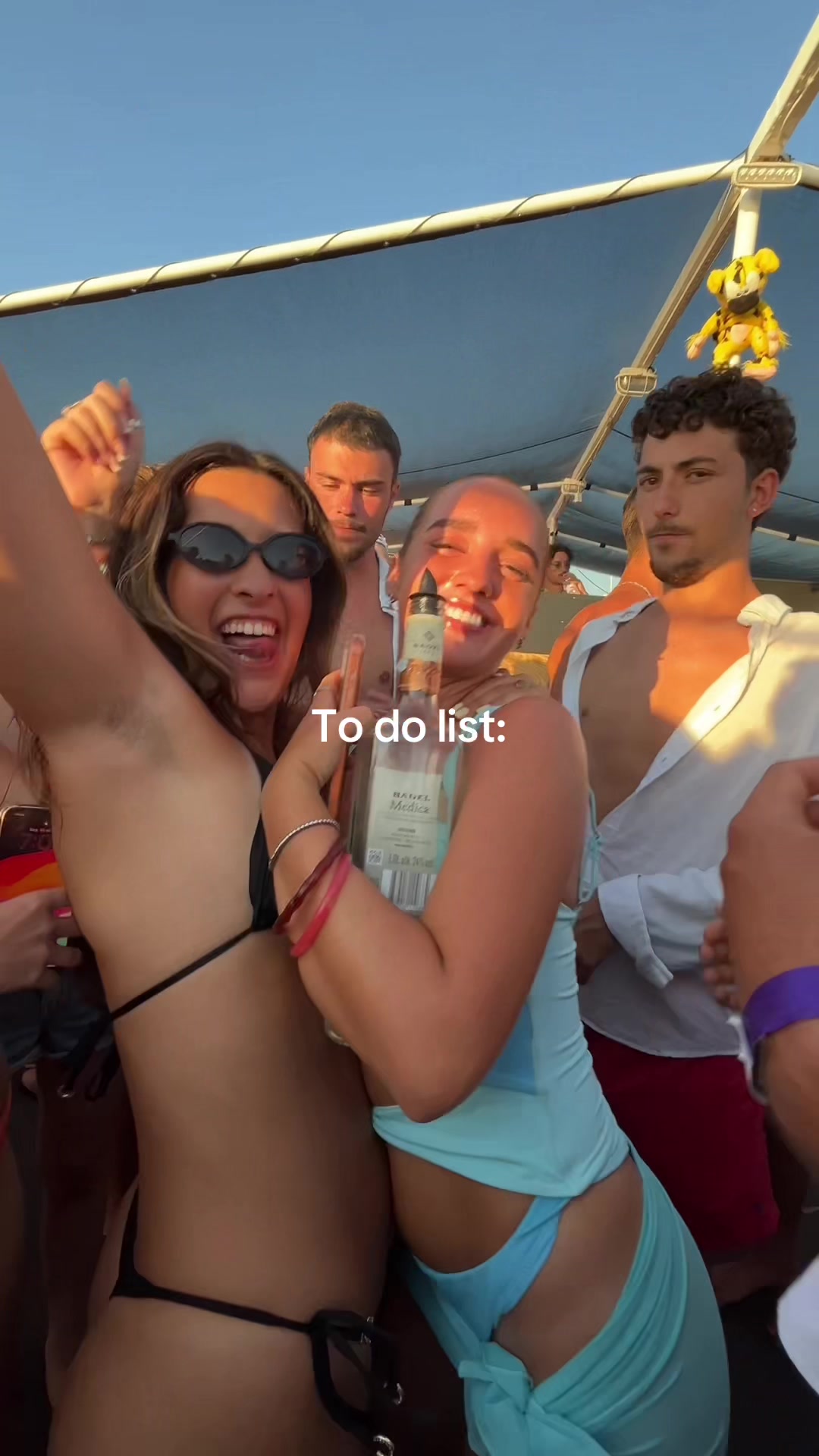@Out To Sea - Split Boat Party