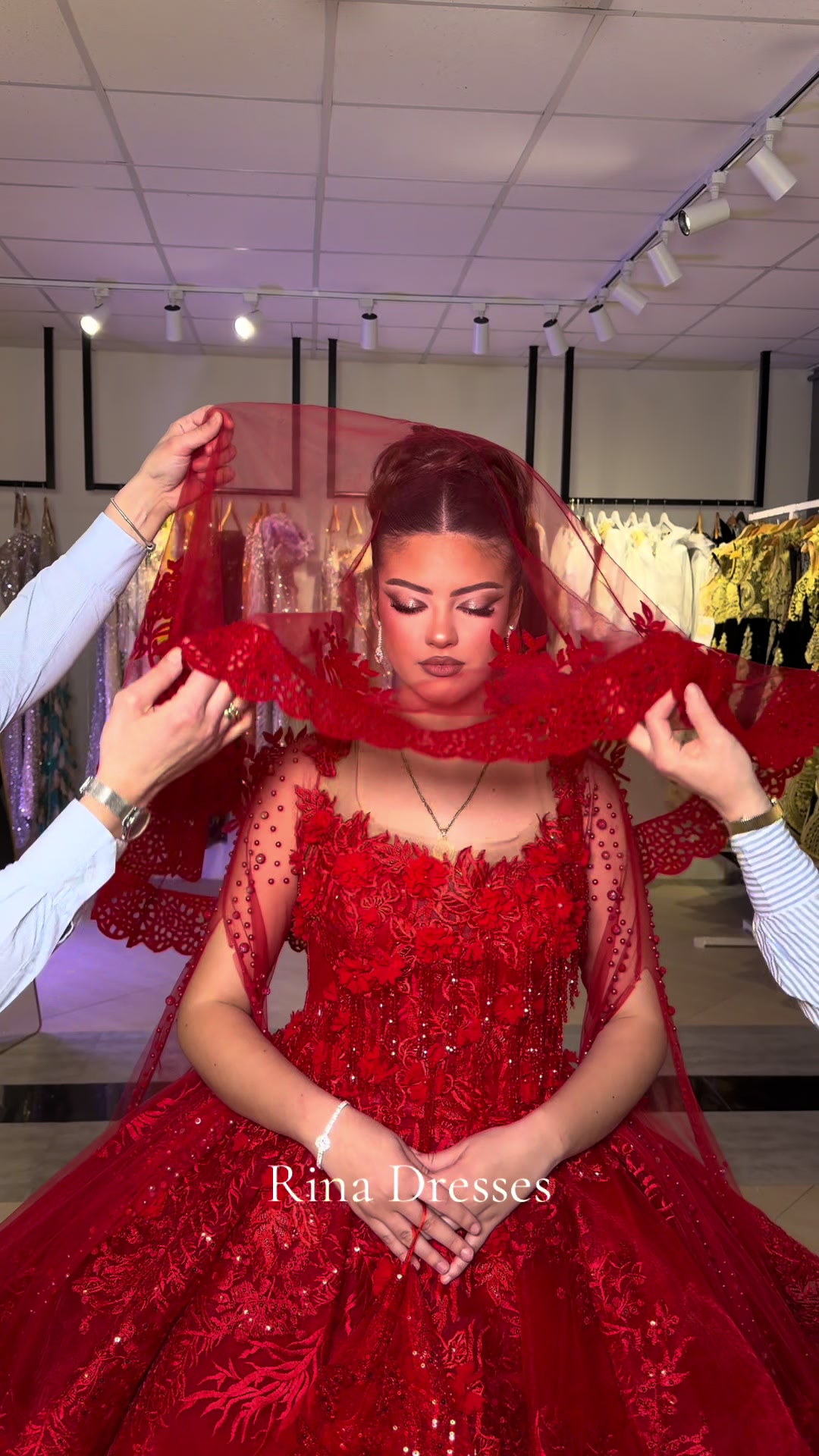 @Rina.Dresses