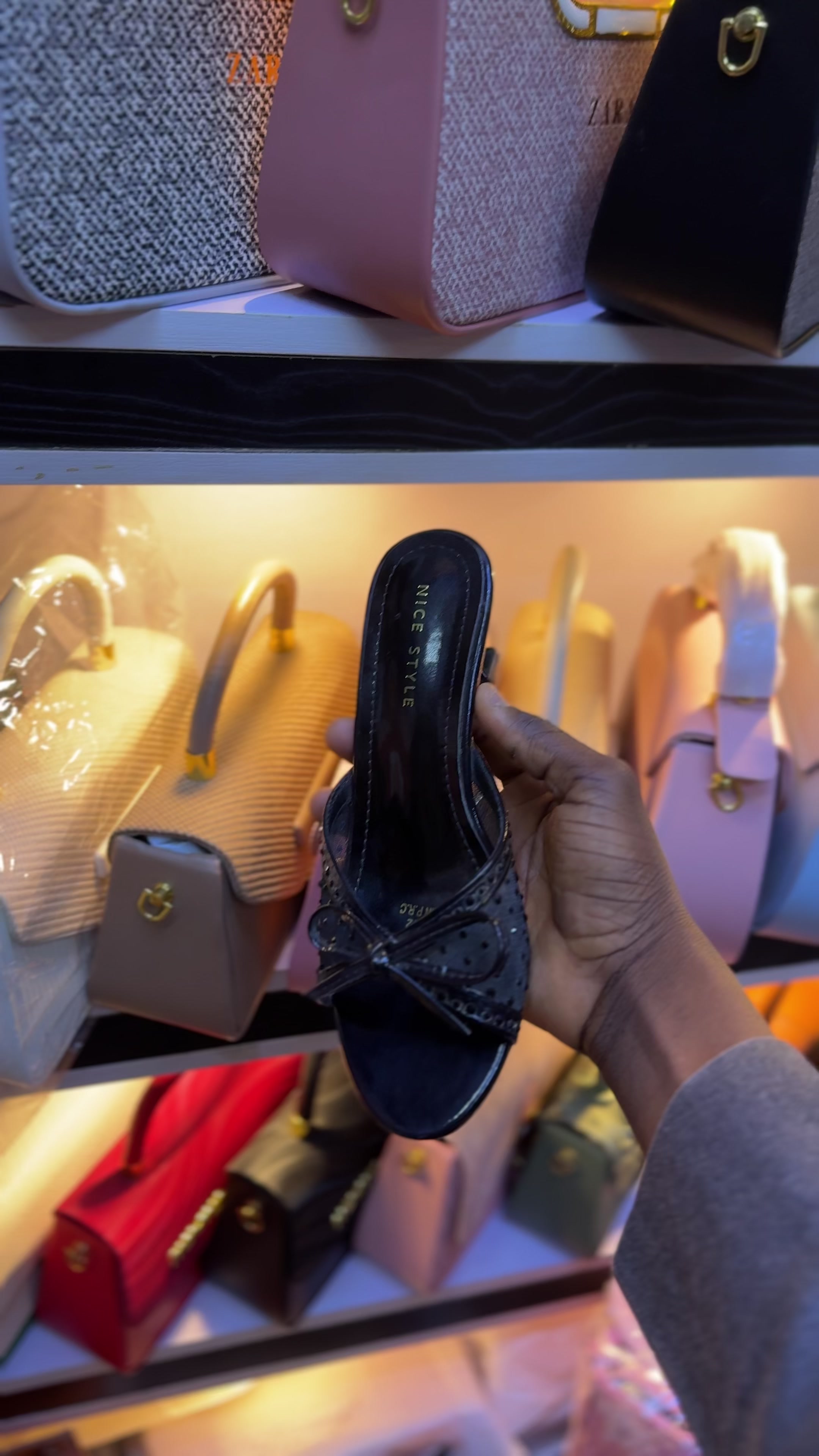@ECO COLLECTION👠🛍💎