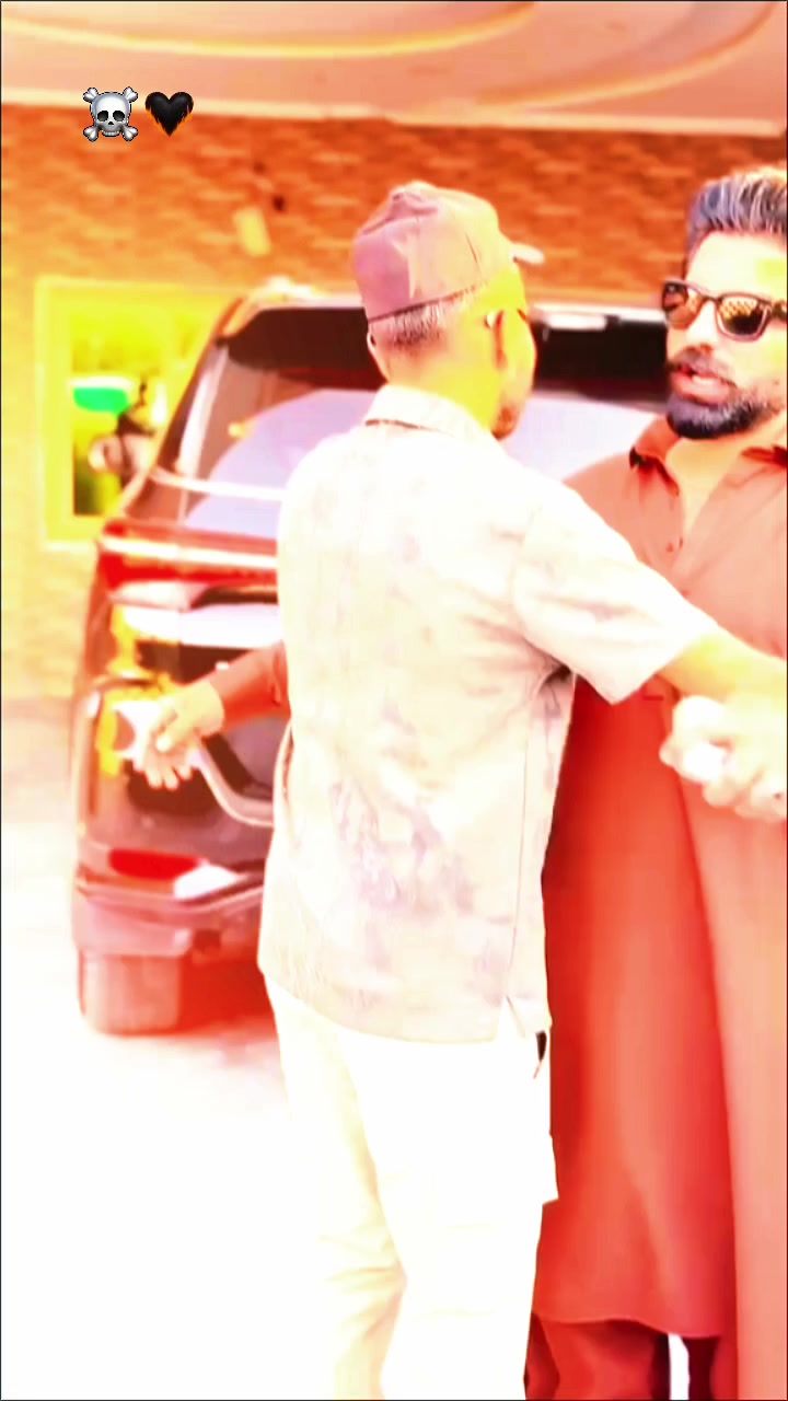 @Malik Rehan awan😎✌