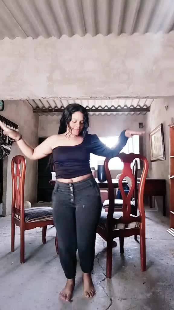 @Daniela Gonzalez Daniela Gonza
