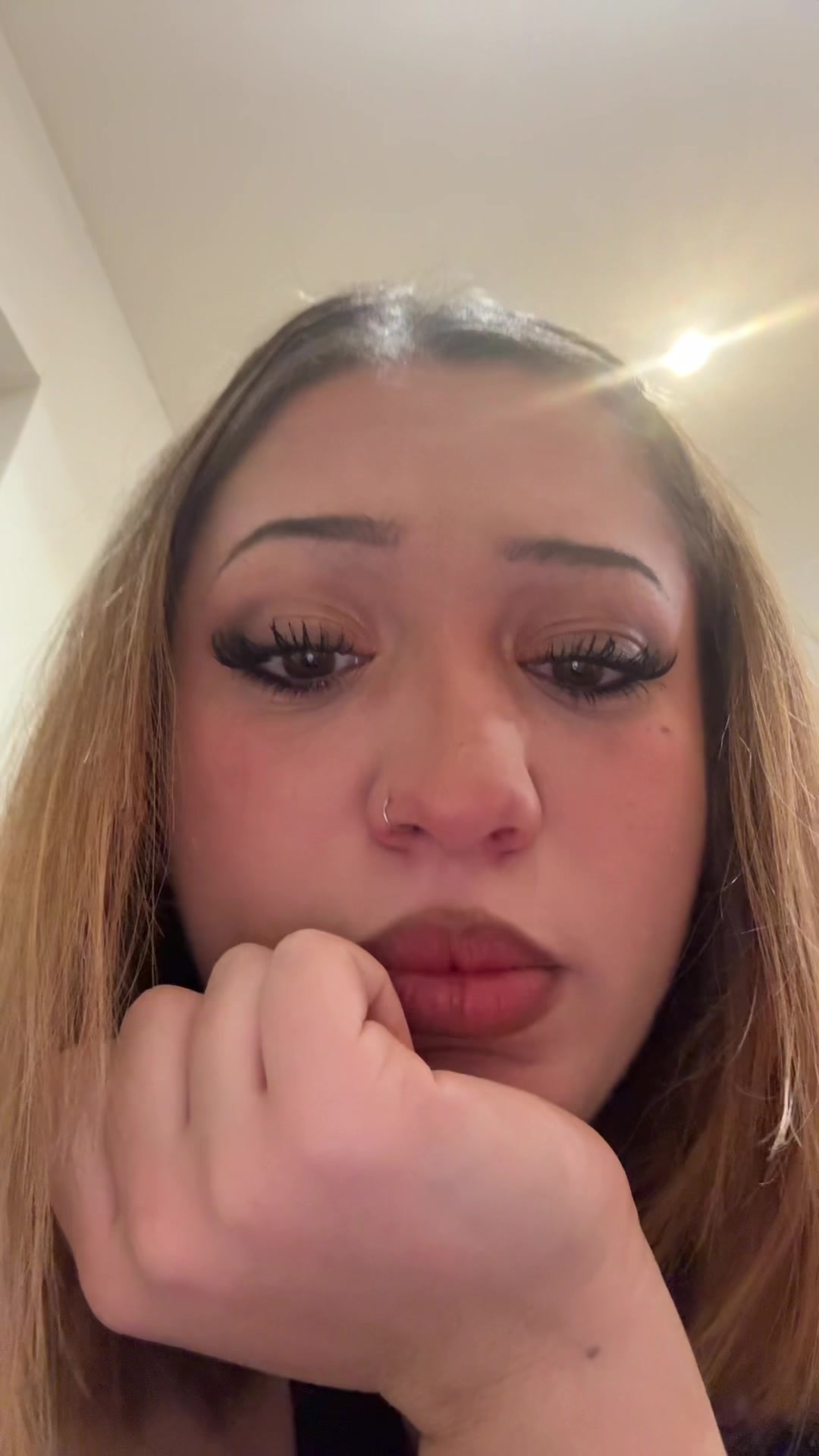 @vy