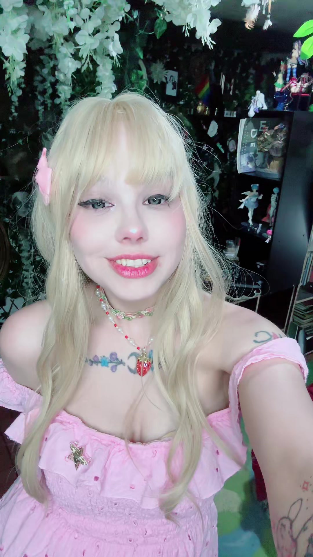 @SkyeOpheliaWarwick