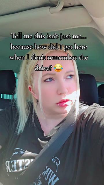 @SamAyyye