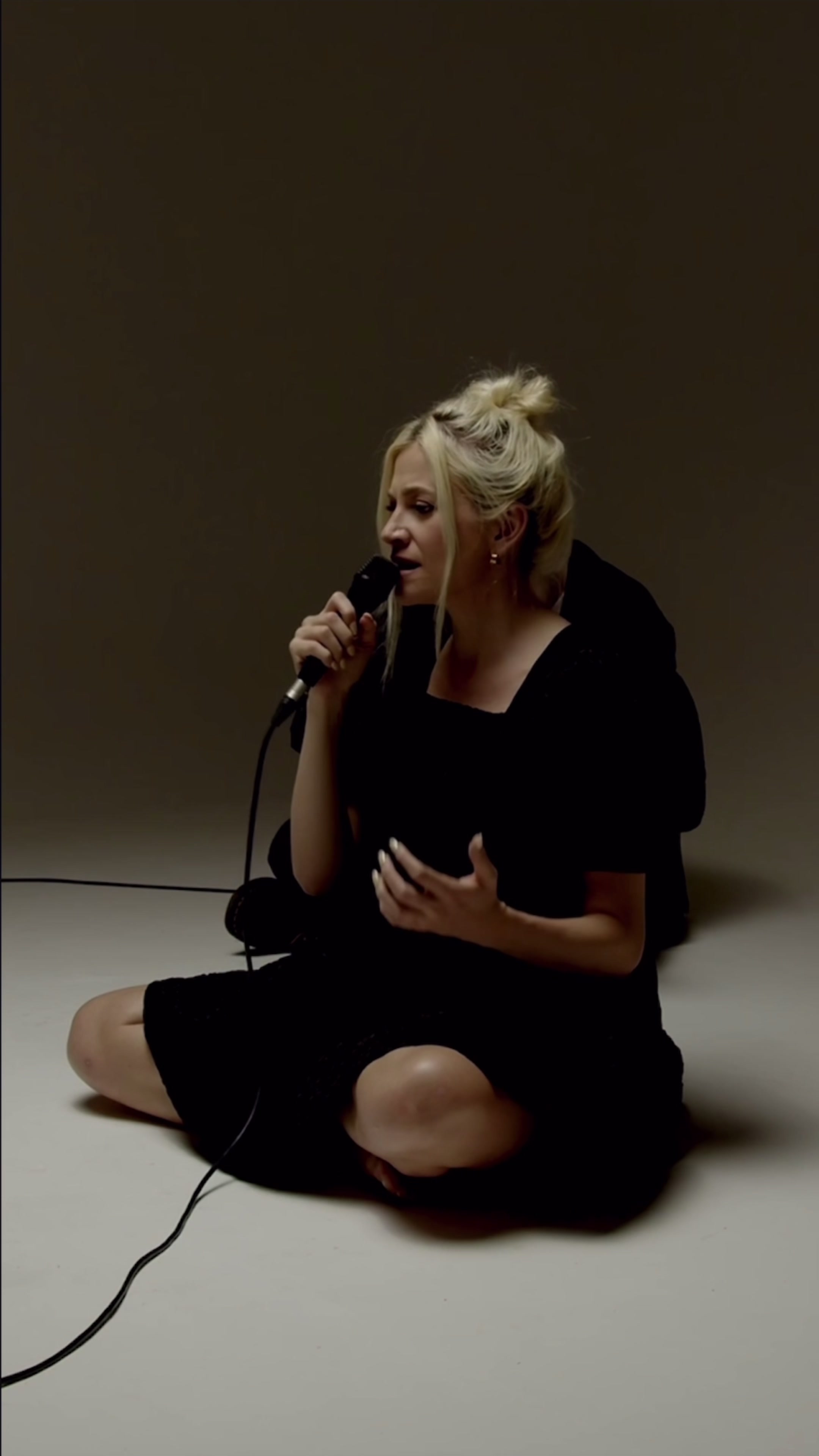 @PixieLott
