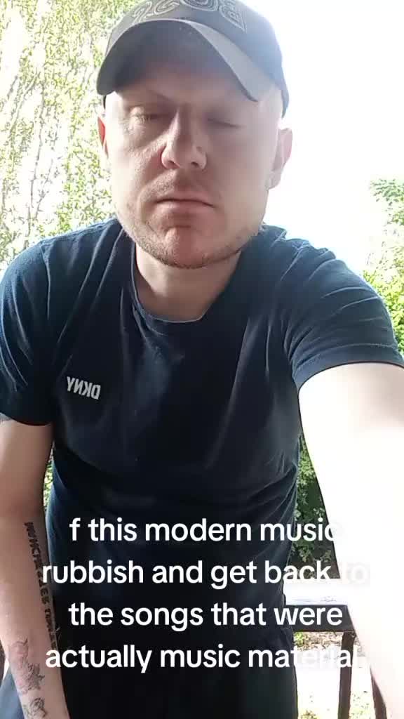 @adamdukky92