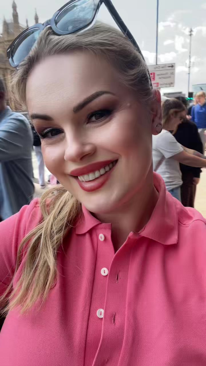 @mikaMika